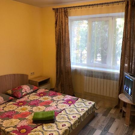Apartamento Киев Сдам Посуточно Ул Доброхотова 28 Daily Rent Kyiv St Dobrokhotova 28 Exterior foto