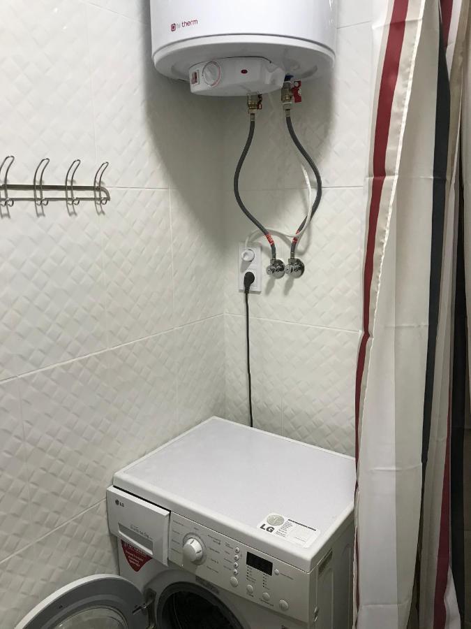 Apartamento Киев Сдам Посуточно Ул Доброхотова 28 Daily Rent Kyiv St Dobrokhotova 28 Exterior foto